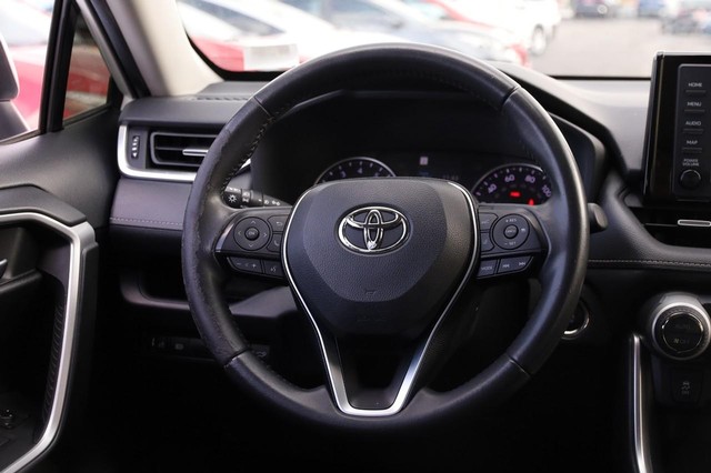 Toyota RAV4 Vehicle Image 25