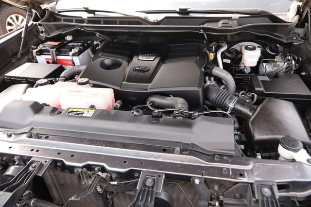 Toyota Tundra 4WD Vehicle Image 25