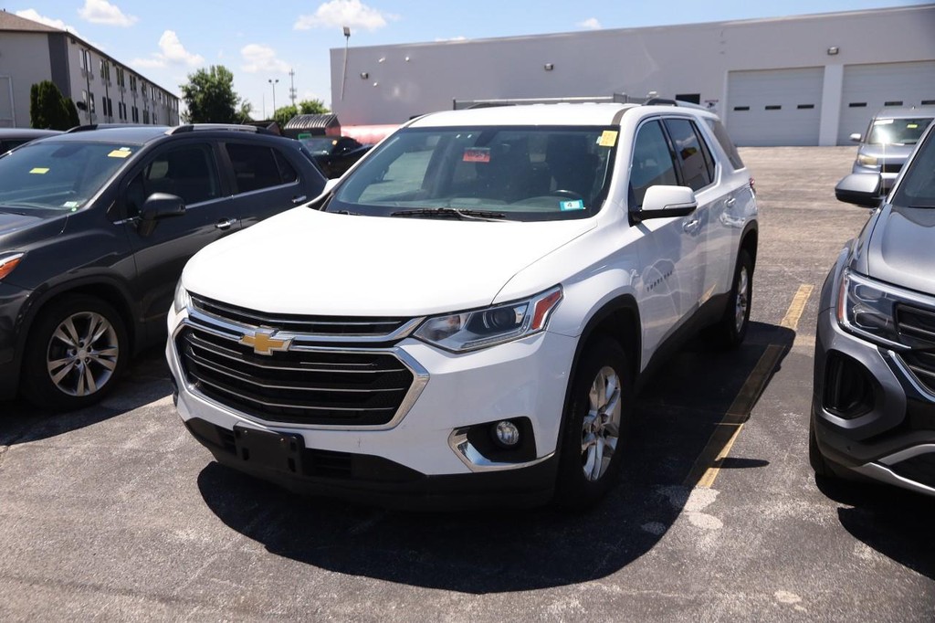 Chevrolet Traverse Vehicle Full-screen Gallery Image 04