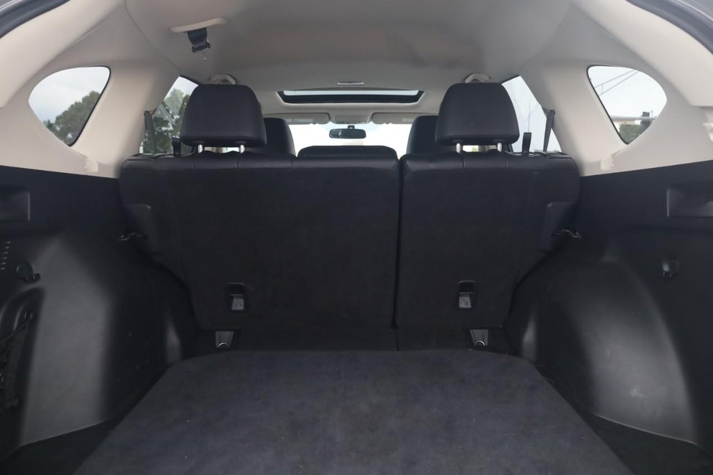 Honda CR-V Vehicle Full-screen Gallery Image 25