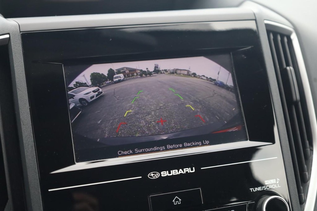 Subaru Impreza Vehicle Full-screen Gallery Image 17