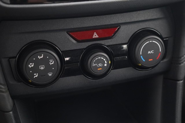 Subaru Impreza Vehicle Image 18