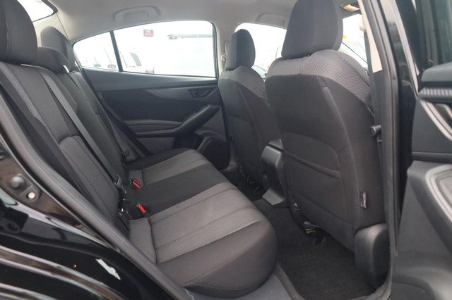Subaru Impreza Vehicle Image 22