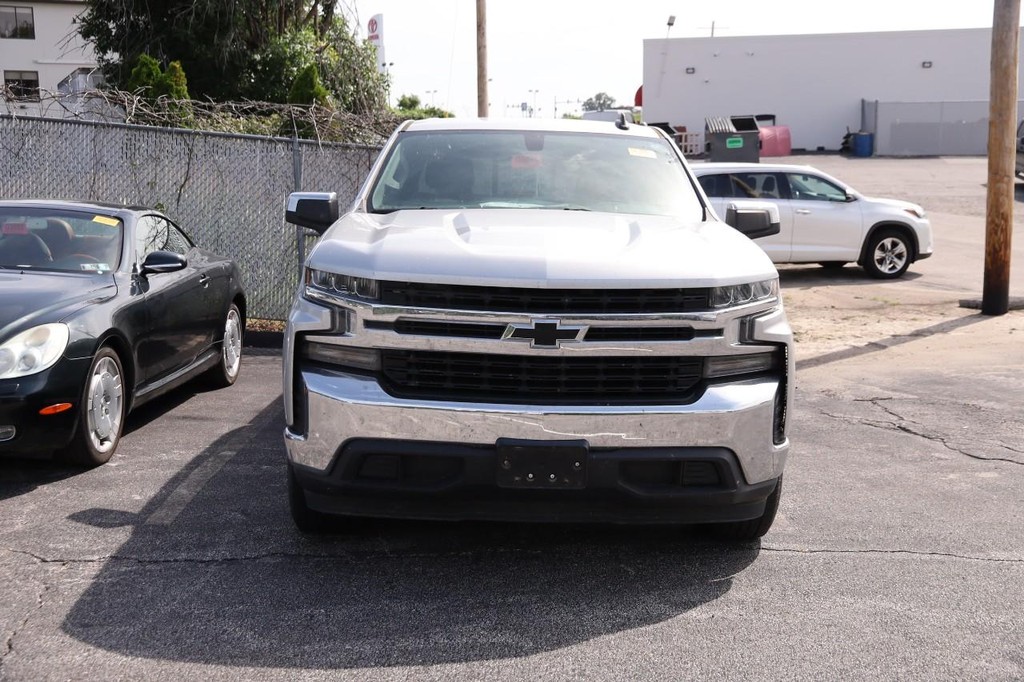Chevrolet Silverado 1500 Vehicle Full-screen Gallery Image 03
