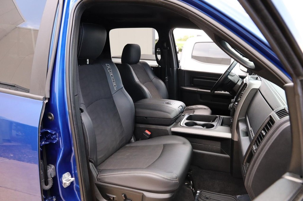 Ram 1500 Vehicle Full-screen Gallery Image 25