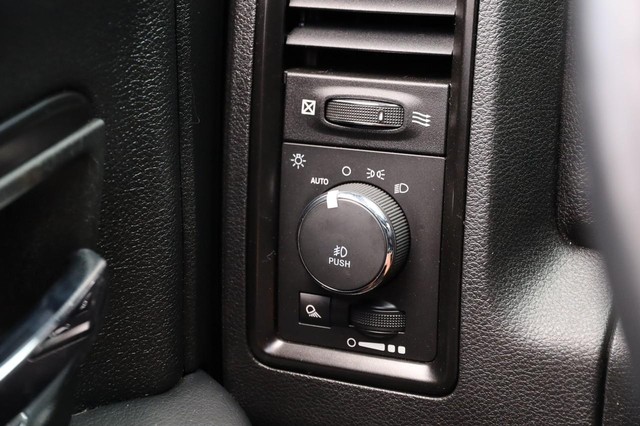 Ram 1500 Vehicle Image 19