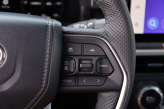 Toyota Tacoma 4WD Vehicle Image 13