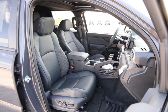Toyota Tacoma 4WD Vehicle Image 29