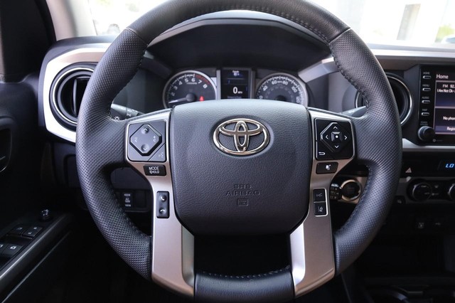 Toyota Tacoma 4WD Vehicle Image 10