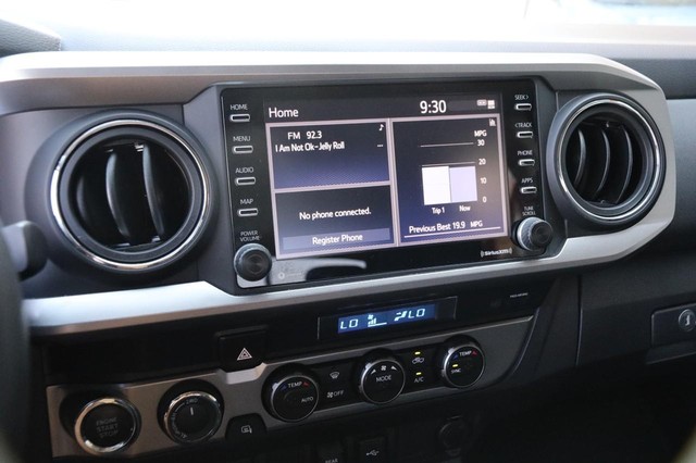 Toyota Tacoma 4WD Vehicle Image 14