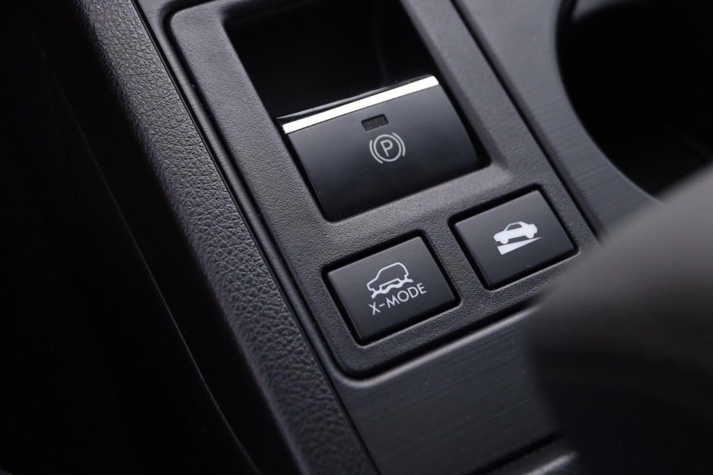 Subaru Outback Vehicle Full-screen Gallery Image 18