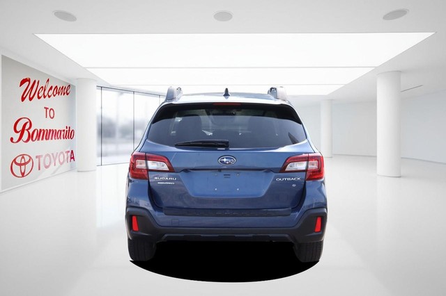 Subaru Outback Vehicle Image 06
