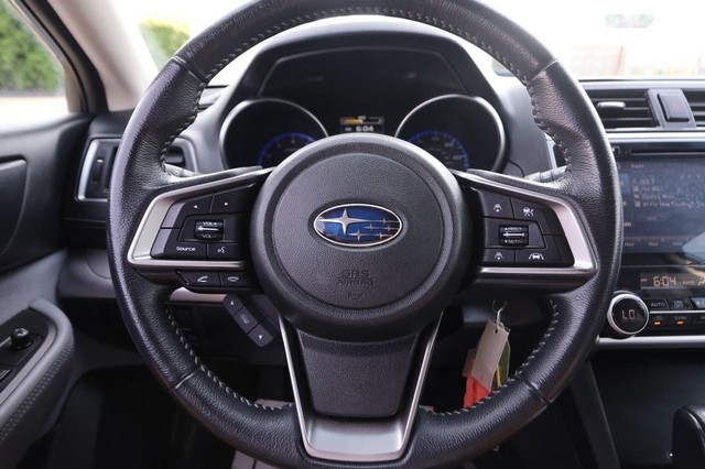 Subaru Outback Vehicle Image 10