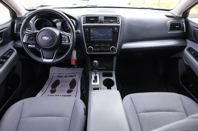 Subaru Outback Vehicle Image 35
