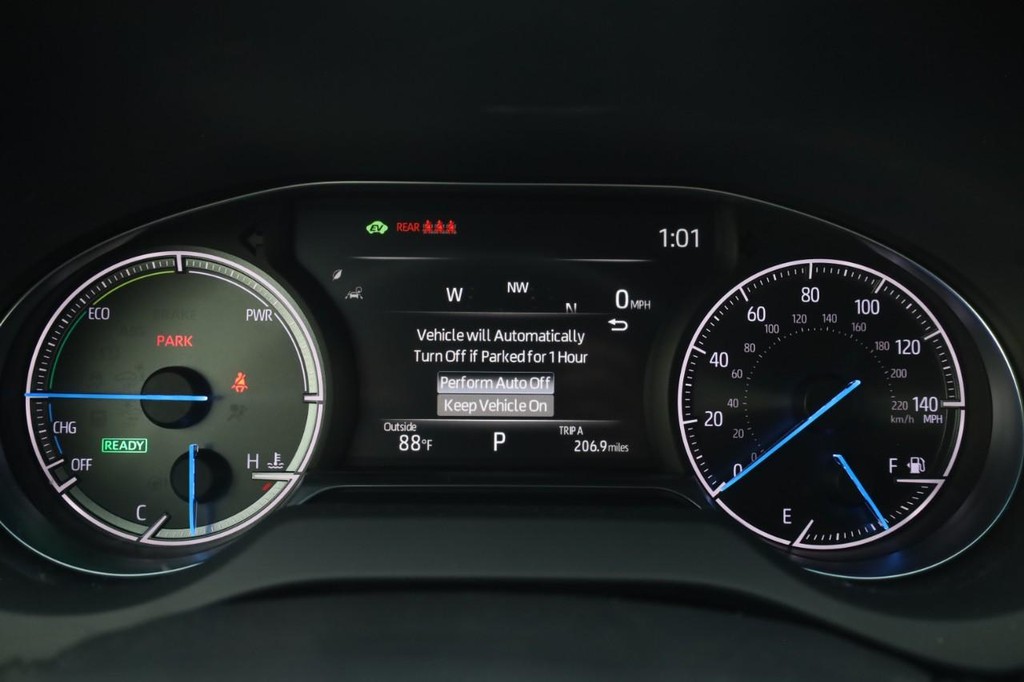 Toyota Venza Vehicle Full-screen Gallery Image 13