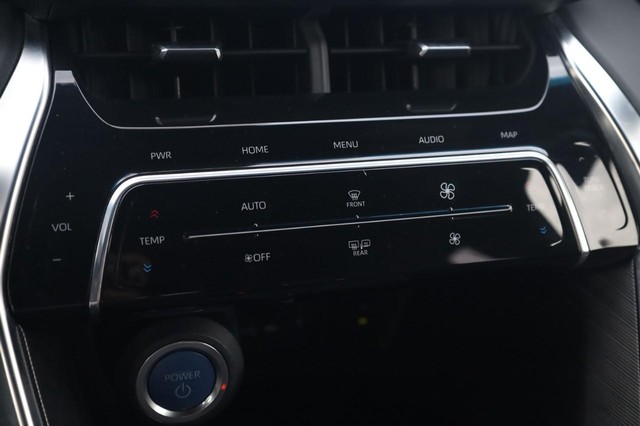 Toyota Venza Vehicle Image 16