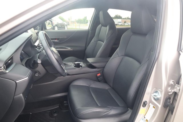 Toyota Venza Vehicle Image 20