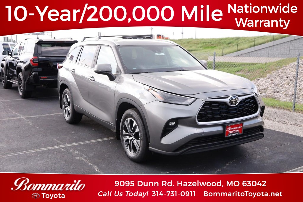 Heavy Metal 2026 Toyota Highlander Hybrid SUV / Crossover All-Wheel Drive