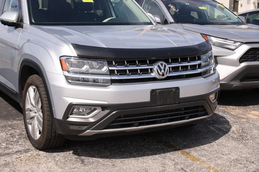 Volkswagen Atlas Vehicle Full-screen Gallery Image 2