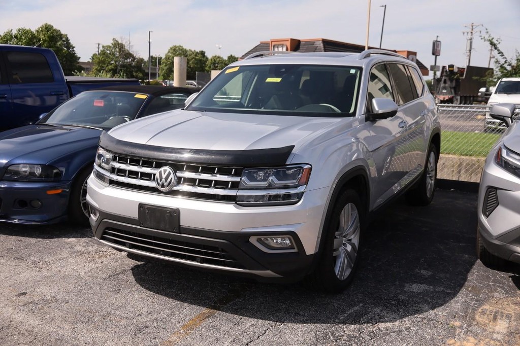 Volkswagen Atlas Vehicle Full-screen Gallery Image 4