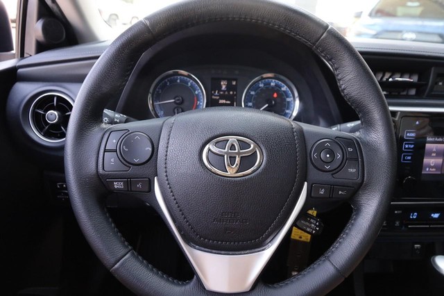 Toyota Corolla Vehicle Image 10