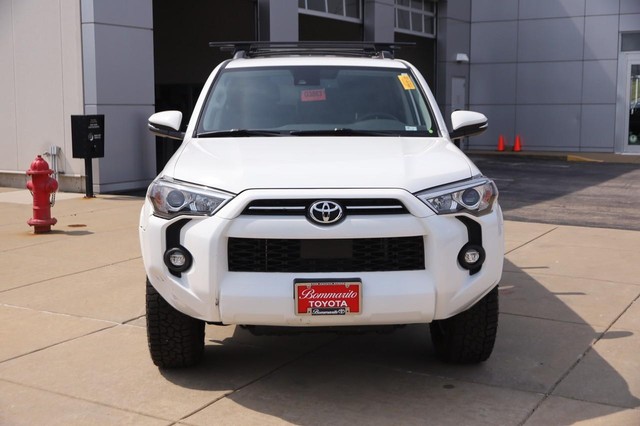 Toyota 4Runner Vehicle Image 04