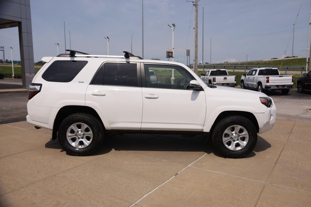 Toyota 4Runner Vehicle Image 05