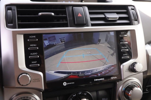Toyota 4Runner Vehicle Image 18
