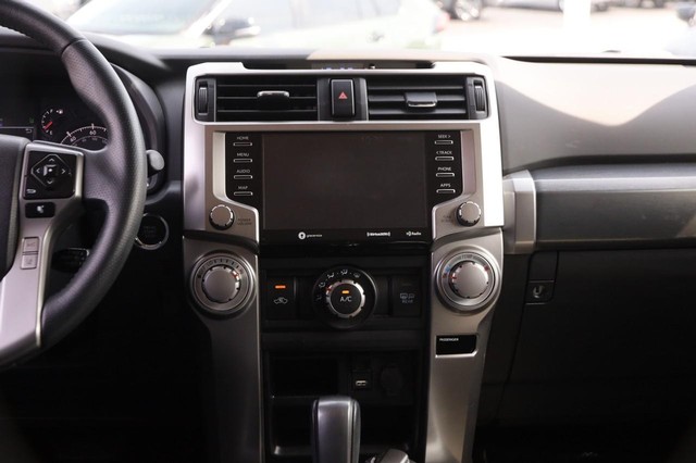 Toyota 4Runner Vehicle Image 25
