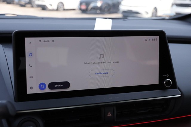 Toyota Prius Plug-In Hybrid Vehicle Image 18