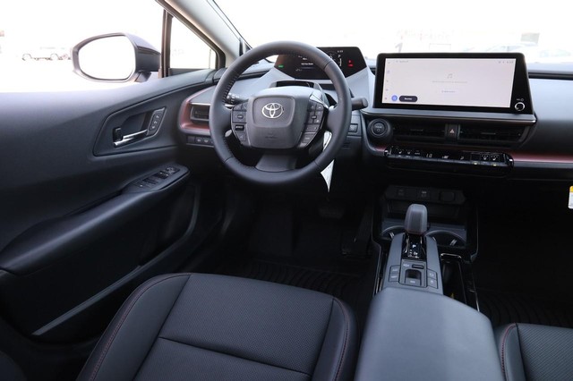Toyota Prius Plug-In Hybrid Vehicle Image 26