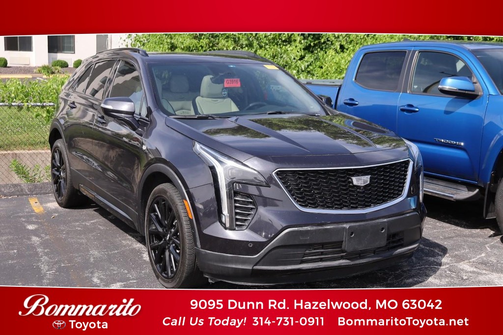 Cadillac XT4 Vehicle Full-screen Gallery Image 01