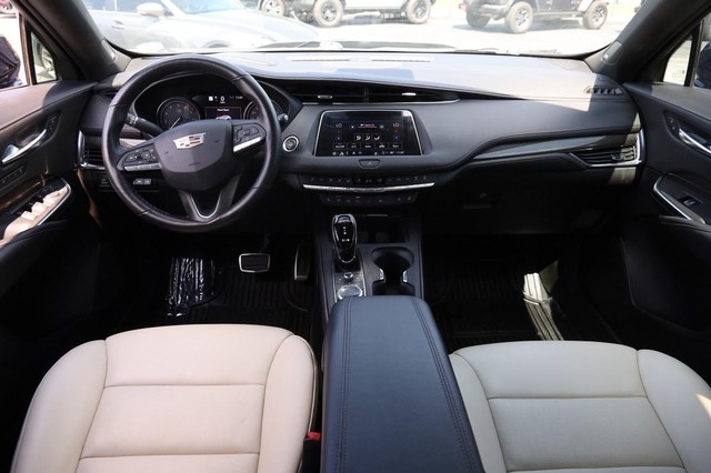 Cadillac XT4 Vehicle Image 23