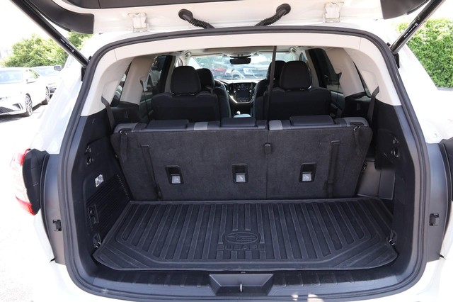 Subaru Ascent Vehicle Image 07