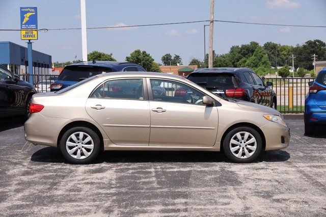 Toyota Corolla Vehicle Image 05