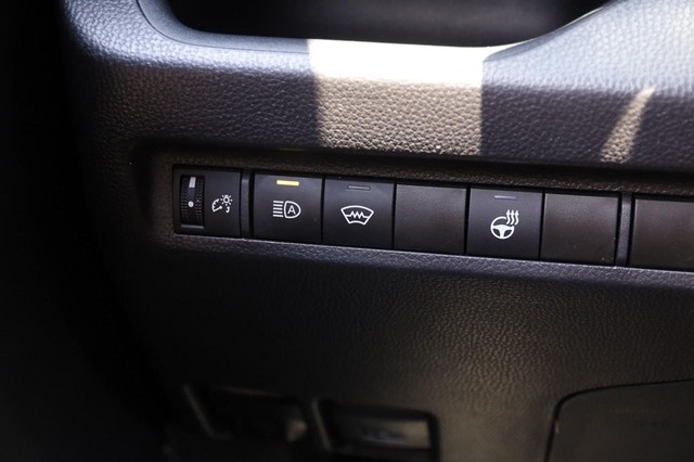 Toyota RAV4 Vehicle Image 17