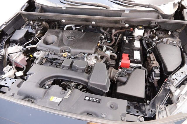 Toyota RAV4 Vehicle Image 26
