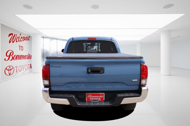 Toyota Tacoma 4WD Vehicle Image 06