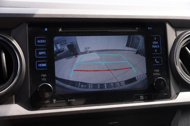 Toyota Tacoma 4WD Vehicle Image 18