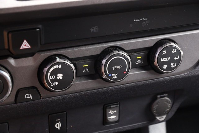Toyota Tacoma 4WD Vehicle Image 19