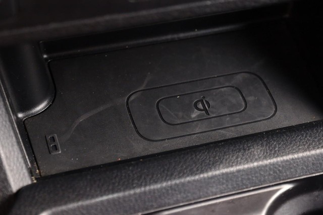 Toyota Tacoma 4WD Vehicle Image 21