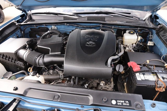 Toyota Tacoma 4WD Vehicle Image 27