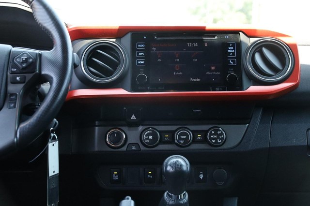 Toyota Tacoma 4WD Vehicle Image 26