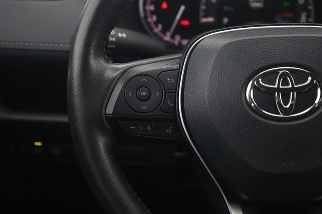 Toyota RAV4 Vehicle Image 09