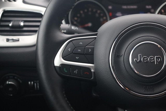 Jeep Compass Vehicle Image 09