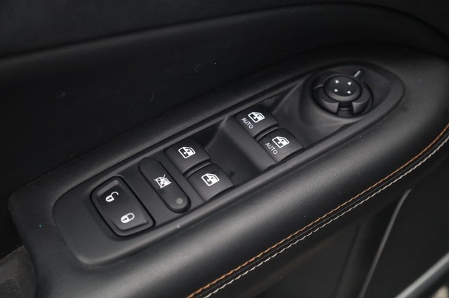 Jeep Compass Vehicle Image 10