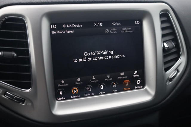Jeep Compass Vehicle Image 13
