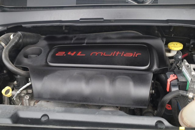Jeep Compass Vehicle Image 26