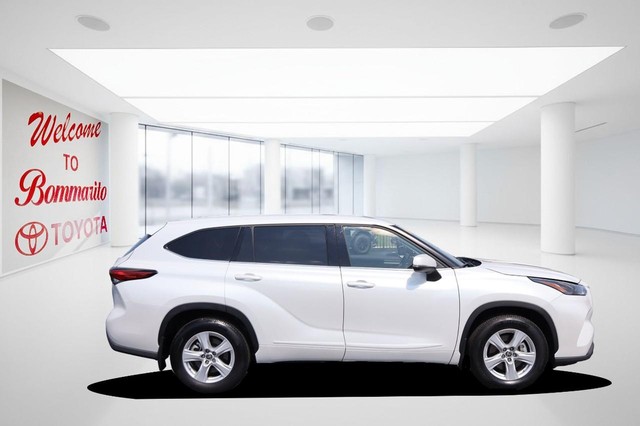Toyota Highlander Vehicle Image 05
