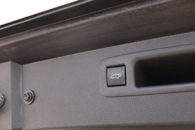 Toyota Highlander Vehicle Image 08